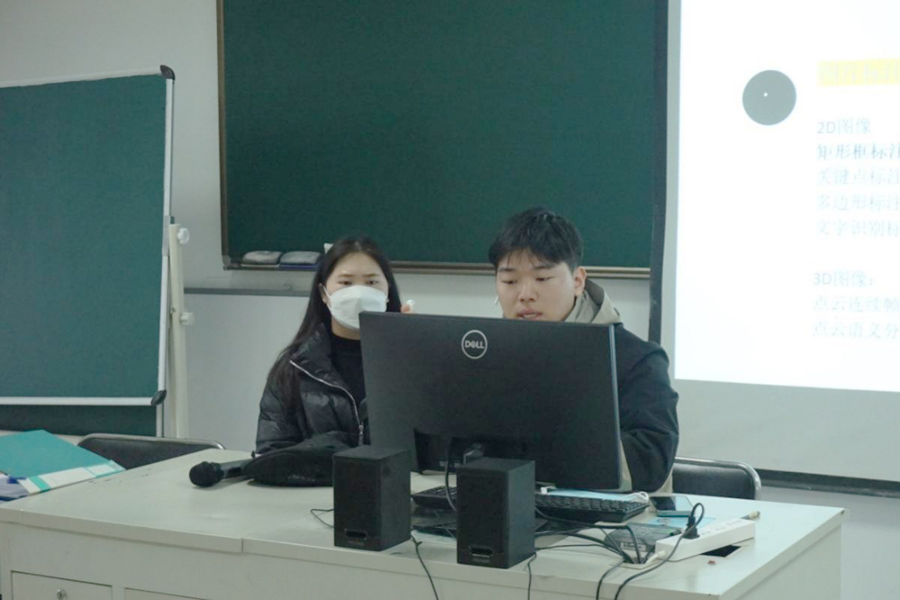 对学员实操进行验收